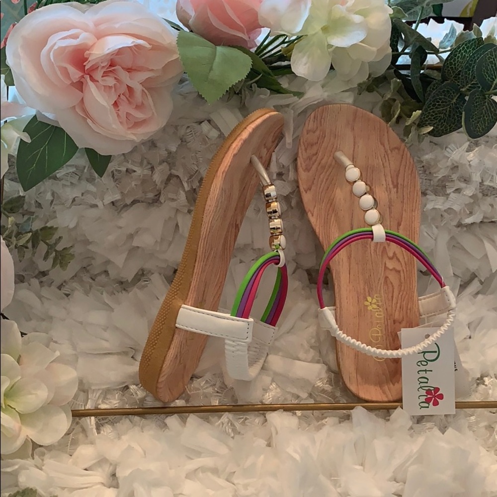 Girls Sandals! - Picture 2 of 2